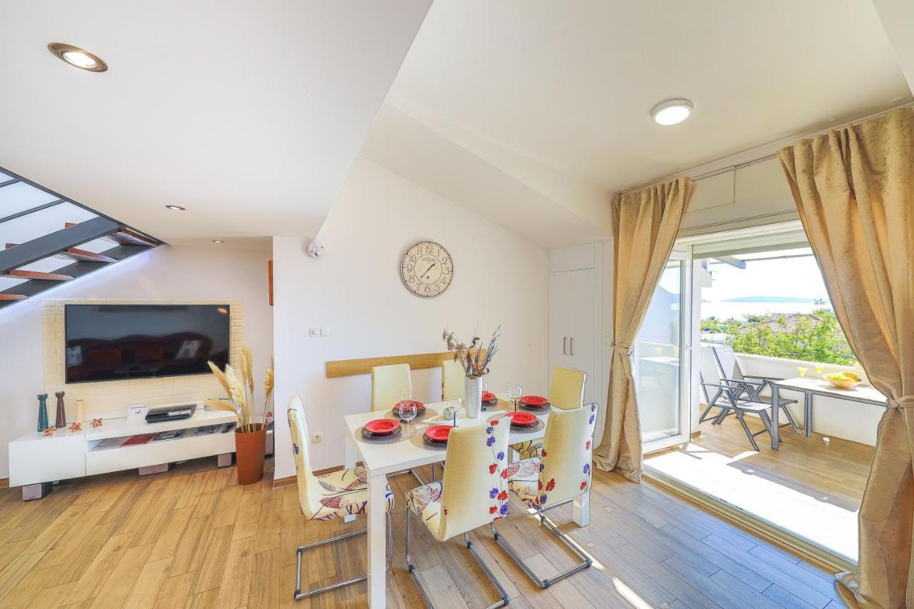 Perla Castellana Appartement Kaštela Buitenkant foto